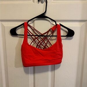 Lululemon sports bra
